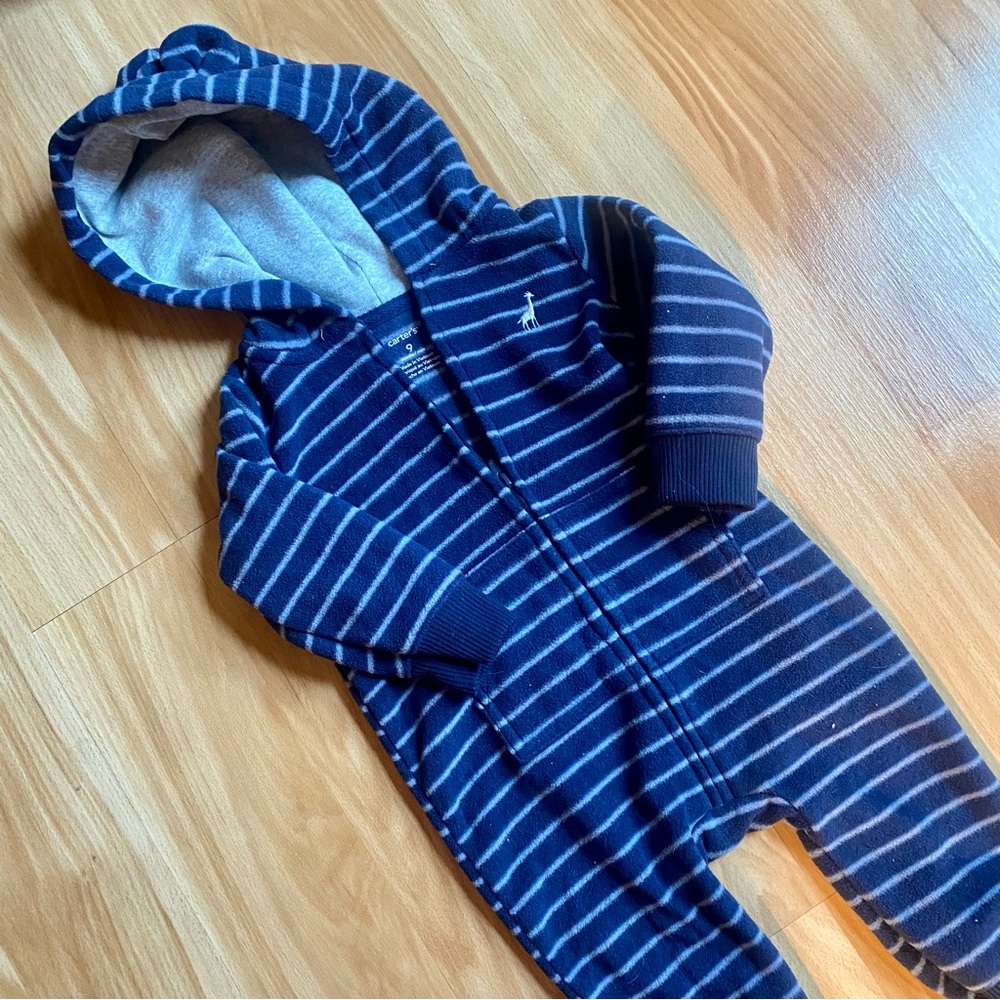 Carter’s Giraffe Hooded Fleece Jumpsuit Onesie | 9 Months